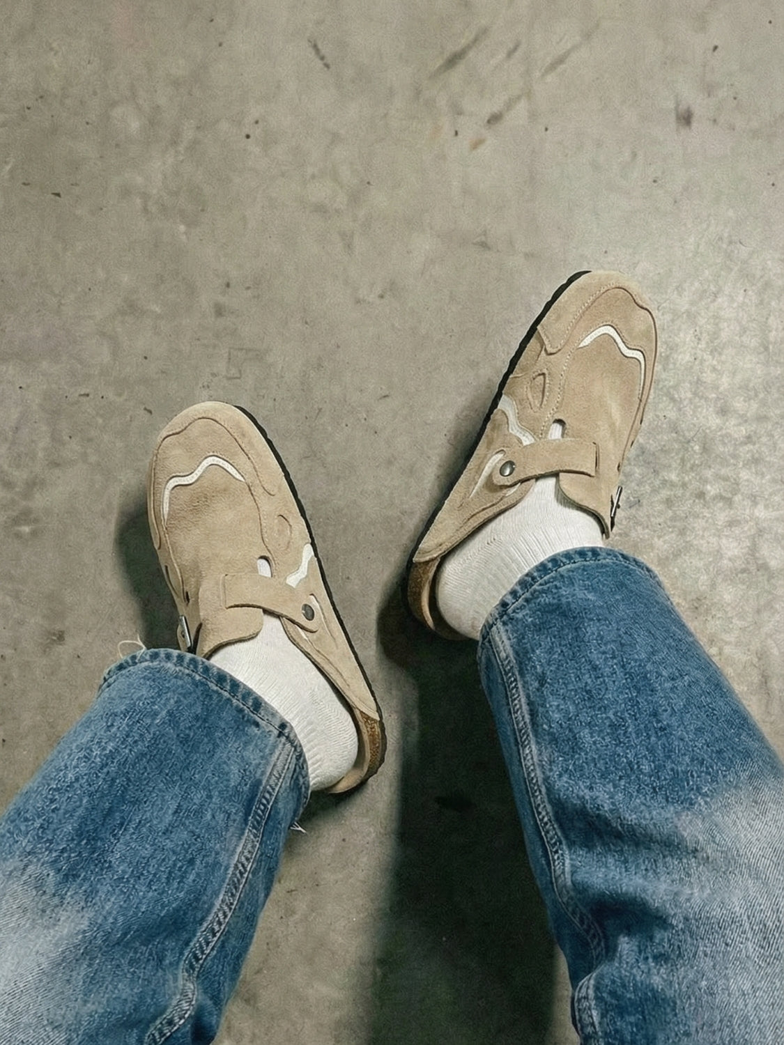 DCRB Wavey Clogs - Grey